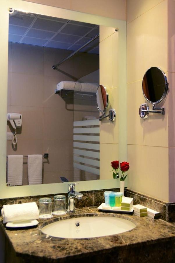 Rawdat Al Safwa Hotel Medina Buitenkant foto